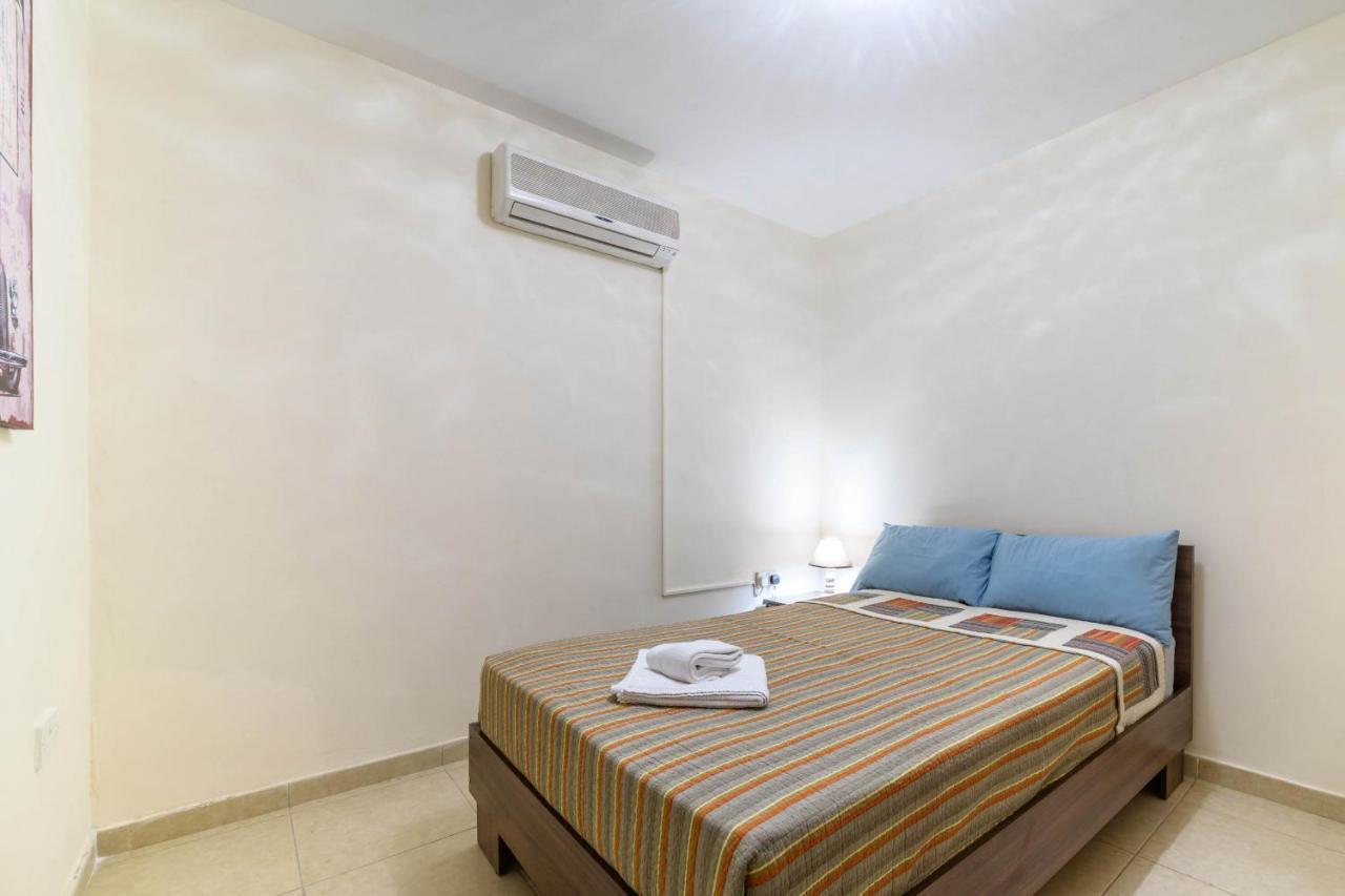 Protaras Centro Villa エクステリア 写真