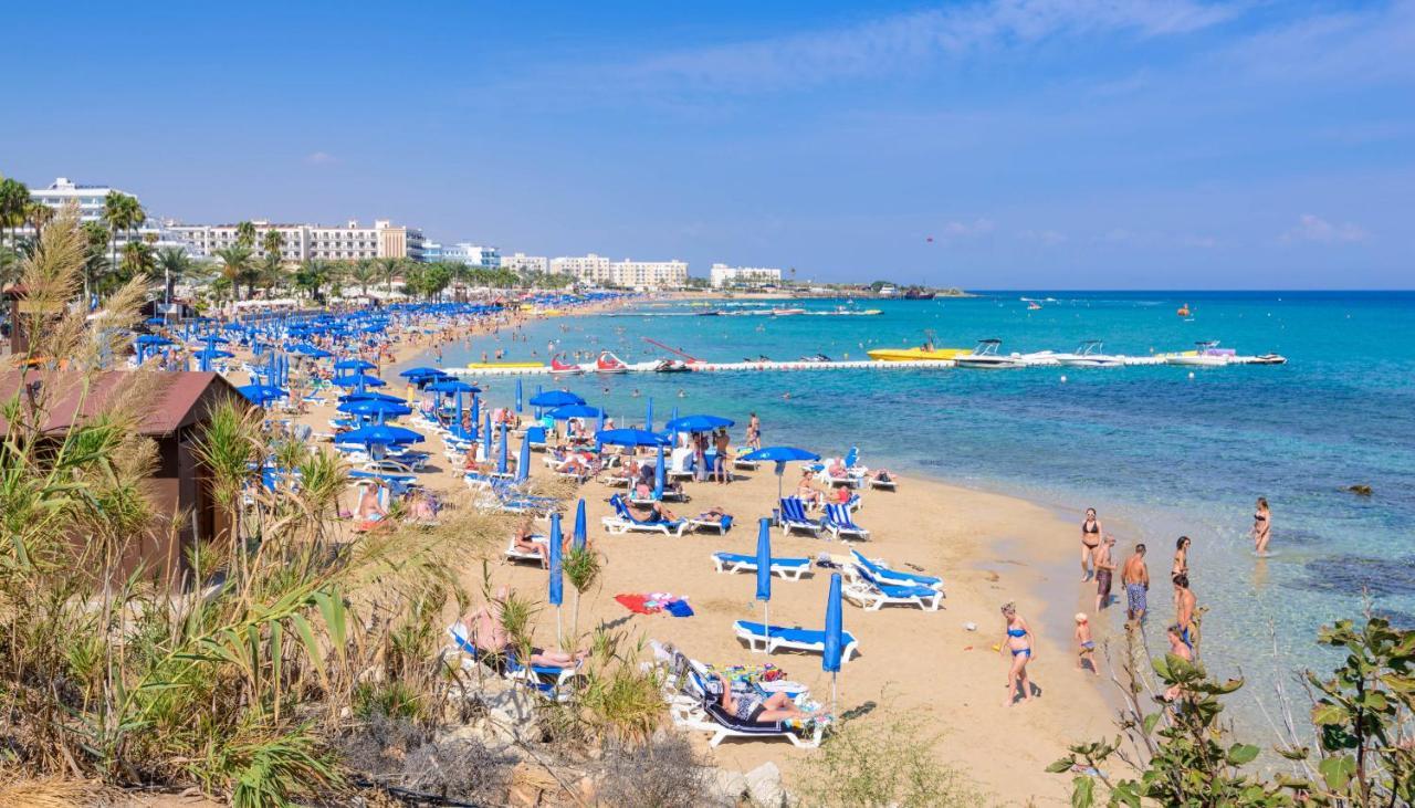 Protaras Centro Villa エクステリア 写真